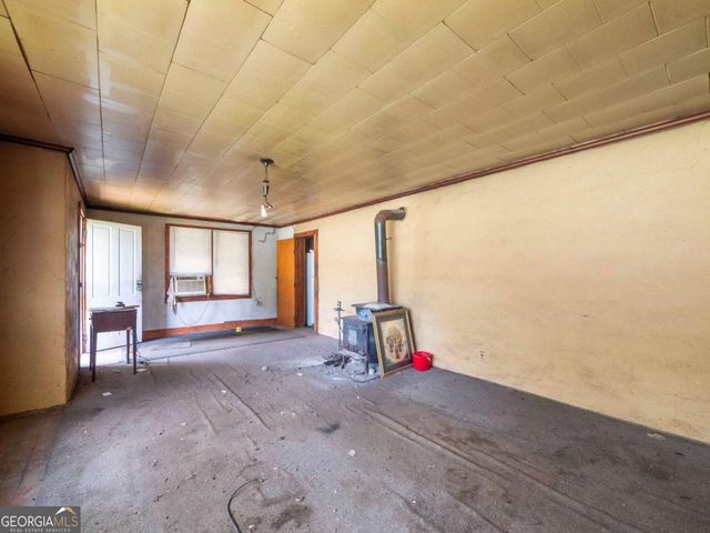 285 Carter Street, Cornelia, GA 30531
