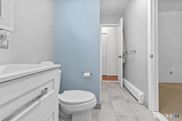 10 Grumman Avenue, Norwalk, CT 06851