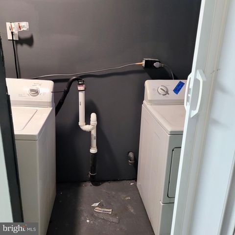 907 N ROSEDALE ST, Baltimore, MD 21216