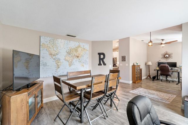 617 Grider Dr, Roseville, CA 95678