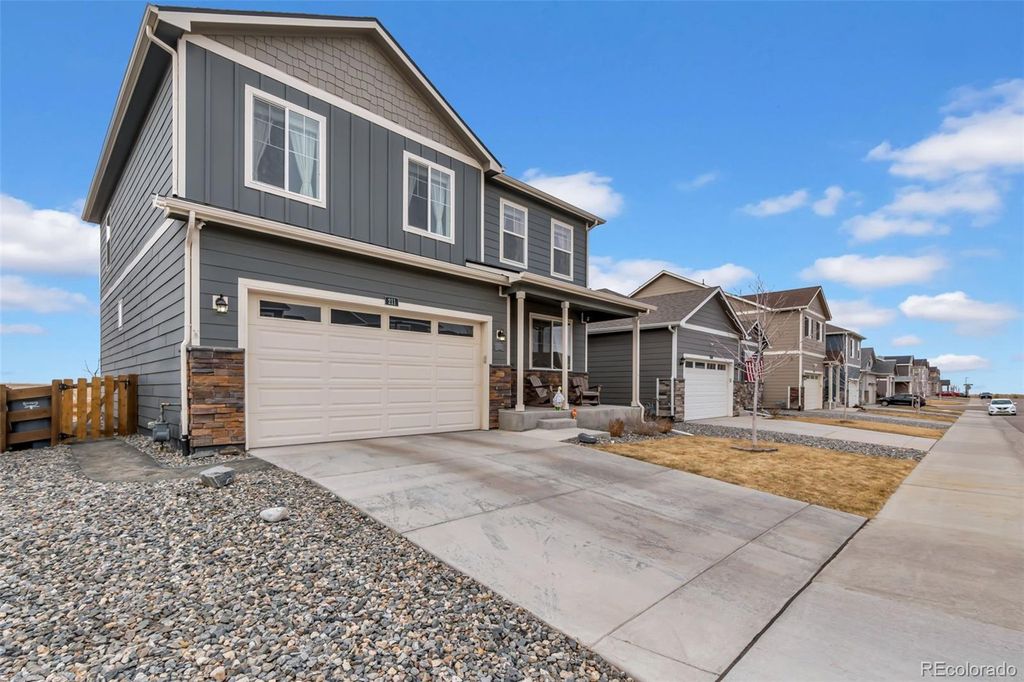 211 Fox Street, Bennett, CO 80102