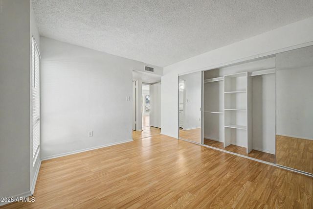 1701 W TUCKEY Lane 233, Phoenix, AZ 85015