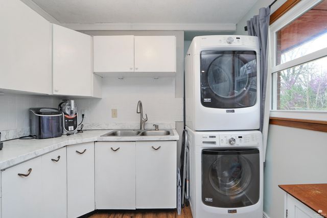 1733 Kenmar Drive, Manhattan, KS 66502