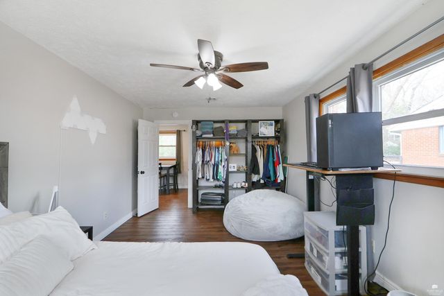 1733 Kenmar Drive, Manhattan, KS 66502