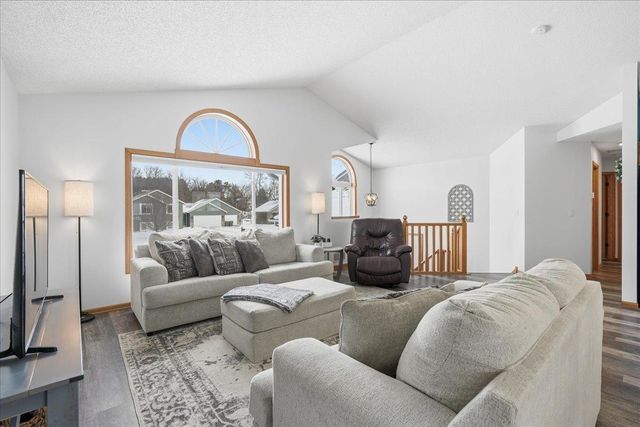 230 Pintail Drive, Hammond, WI 54015