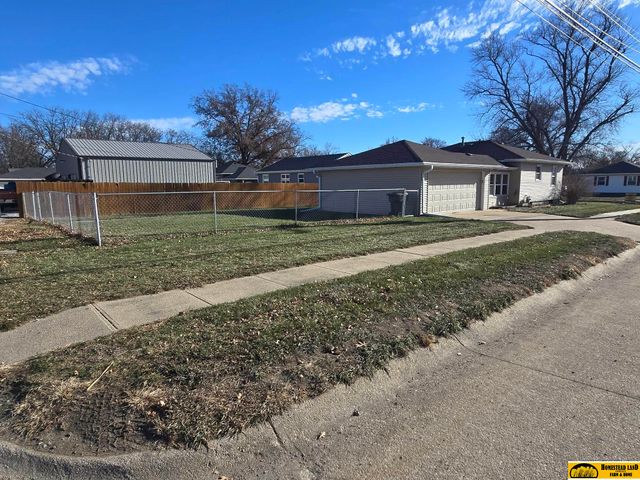 1902 High Street, Beatrice, NE 68310
