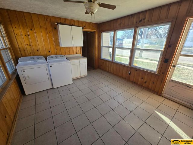 1902 High Street, Beatrice, NE 68310