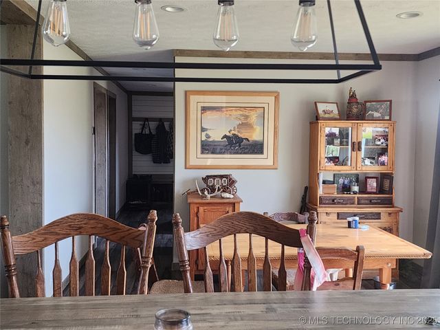 529 Sawbriar, Bennington, OK 74723