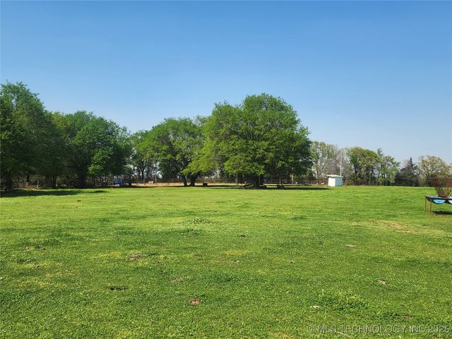 529 Sawbriar, Bennington, OK 74723