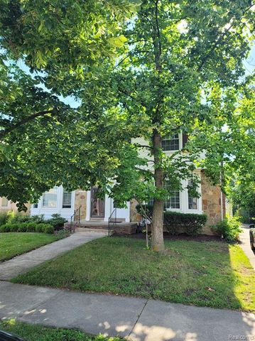 20190 Stratford Road, Detroit, MI 48221