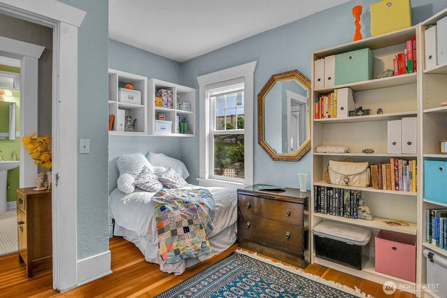 5008 39th Avenue S, Seattle, WA 98118