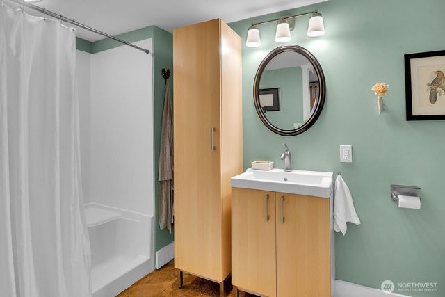 5008 39th Avenue S, Seattle, WA 98118