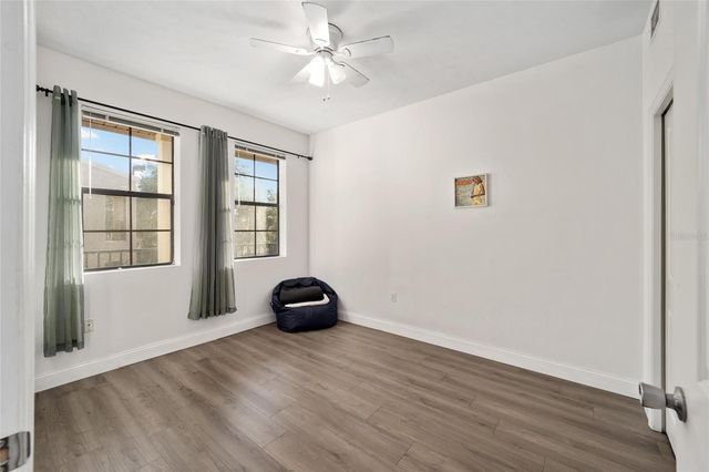 20 SW 6TH STREET 204, Gainesville, FL 32601