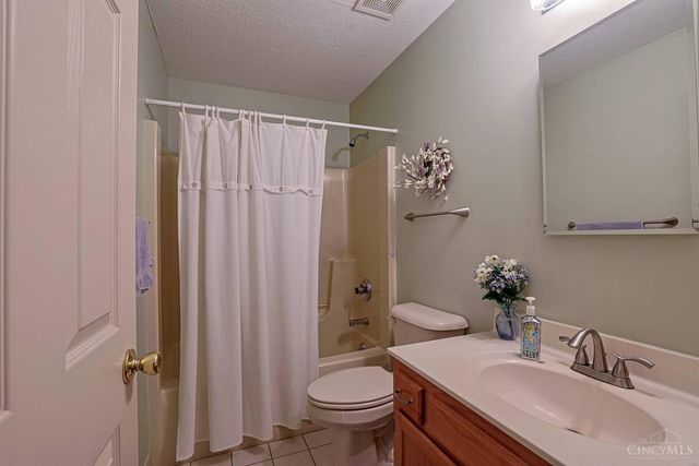 8790 Carrousel Park Circle, Colerain Twp, OH 45251