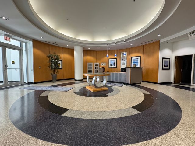 757 N Orleans Street 812, Chicago, IL 60654