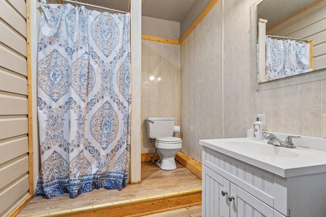 21 Pecan Drive, Pottsboro, TX 75076