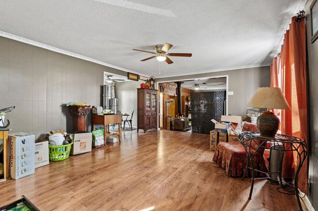 21 Pecan Drive, Pottsboro, TX 75076