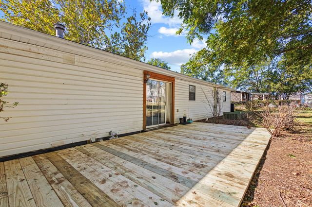 21 Pecan Drive, Pottsboro, TX 75076