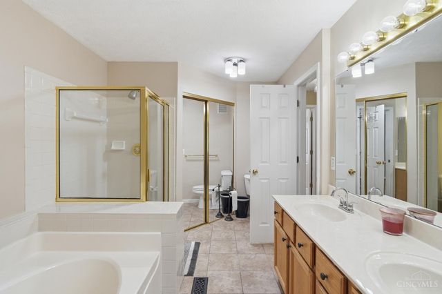 6674 Villager Place, Mason, OH 45040