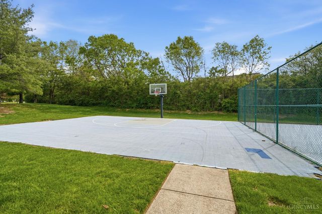 6674 Villager Place, Mason, OH 45040