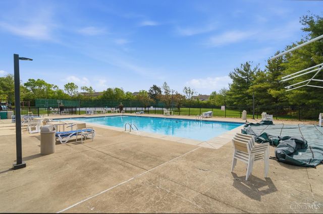 6674 Villager Place, Mason, OH 45040