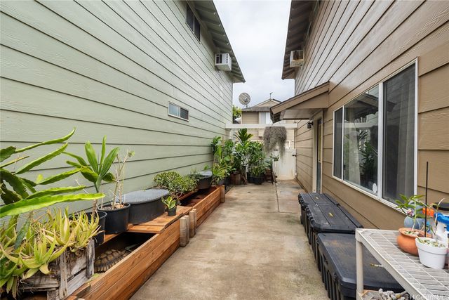 91-1022 Hoomaka Street 83, Ewa Beach, HI 96706