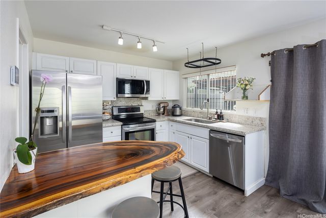 91-1022 Hoomaka Street 83, Ewa Beach, HI 96706