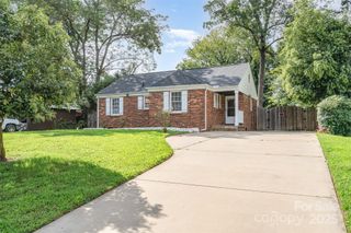 5100 Grapevine Drive 6, Charlotte, NC 28217