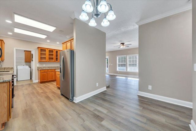 1044 Striper CT, Moneta, VA 24121