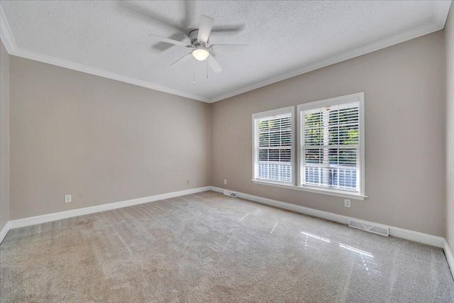 1044 Striper CT, Moneta, VA 24121