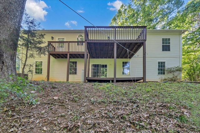 1044 Striper CT, Moneta, VA 24121