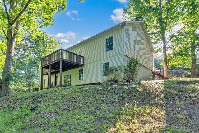 1044 Striper CT, Moneta, VA 24121