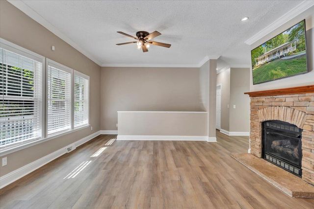 1044 Striper CT, Moneta, VA 24121