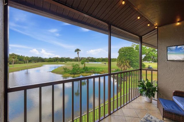 931 CAPRI ISLES BOULEVARD 32, Venice, FL 34292