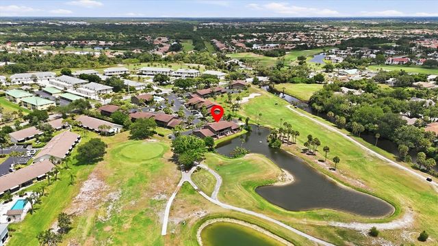 931 CAPRI ISLES BOULEVARD 32, Venice, FL 34292