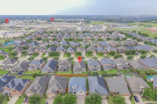 4207 Astoria Manor Lane, Fulshear, TX 77441