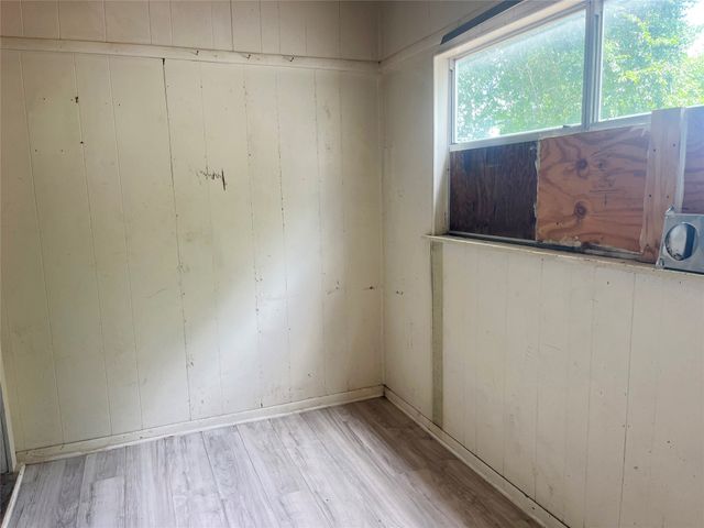 210 W Dexter Street, Sherman, TX 75092