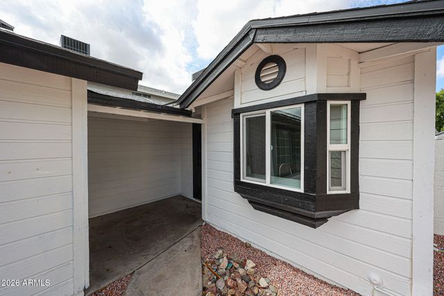 19606 N 43RD Drive, Glendale, AZ 85308