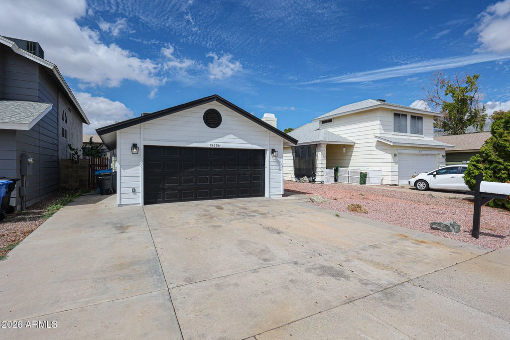 19606 N 43RD Drive, Glendale, AZ 85308 — photo 2