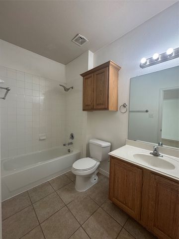 8745 Manhattan Avenue, Plano, TX 75024