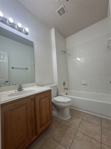8745 Manhattan Avenue, Plano, TX 75024
