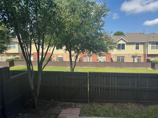 8745 Manhattan Avenue, Plano, TX 75024