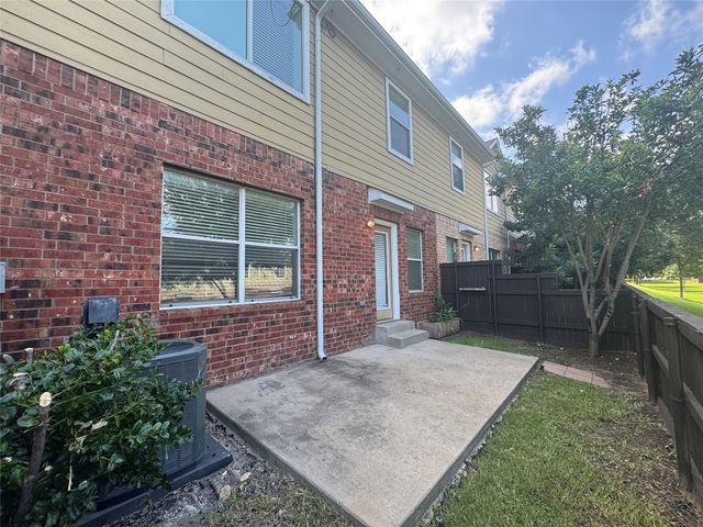 8745 Manhattan Avenue, Plano, TX 75024