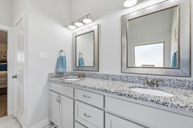 4101 Windmill Court, Sanger, TX 76266