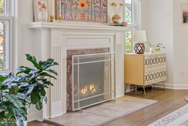 277 Ridgemont Road, Grosse Pointe Farms, MI 48236