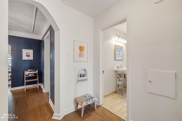 277 Ridgemont Road, Grosse Pointe Farms, MI 48236