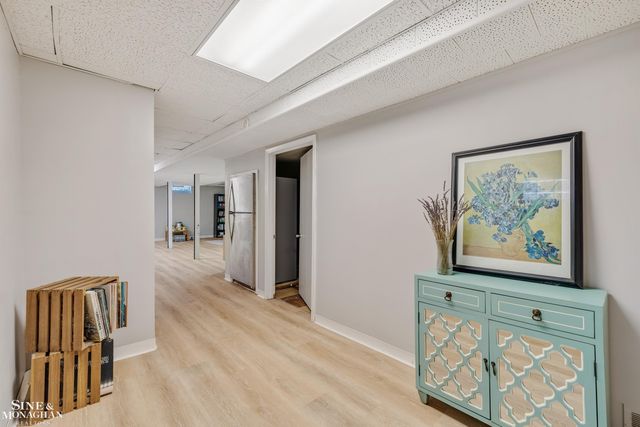 277 Ridgemont Road, Grosse Pointe Farms, MI 48236