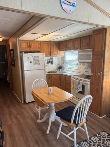 9000 US HWY 192 381, Clermont, FL 34714