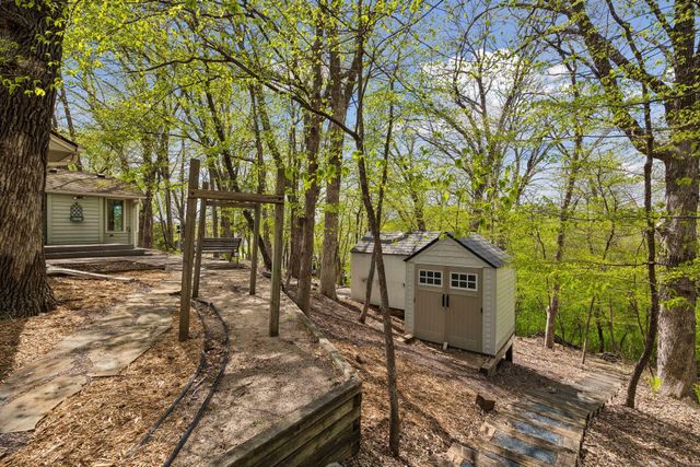 17730 Creek Ridge Pass, Minnetonka, MN 55345