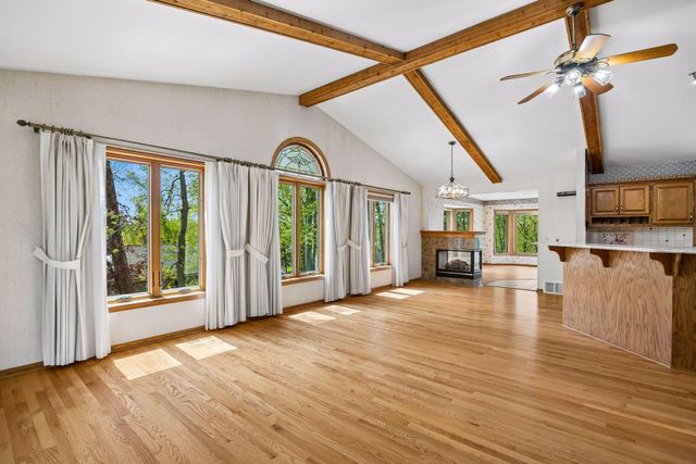 17730 Creek Ridge Pass, Minnetonka, MN 55345
